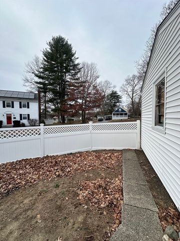 284 Torrey St 0, Brockton, MA 02301