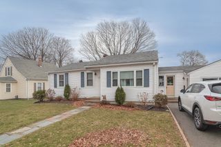 284 Torrey St 0, Brockton, MA 02301