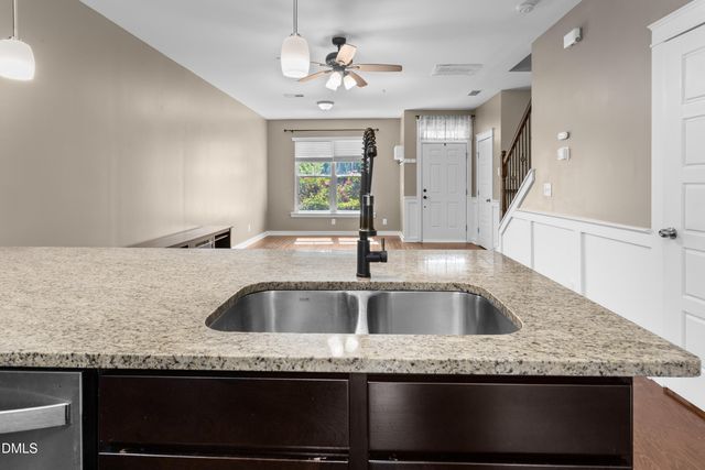 7806 Allscott Way, Raleigh, NC 27612