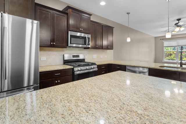 7806 Allscott Way, Raleigh, NC 27612