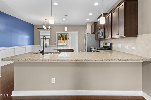 7806 Allscott Way, Raleigh, NC 27612