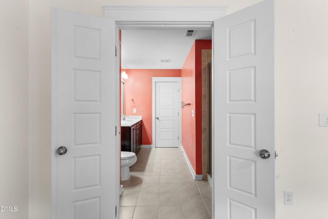 7806 Allscott Way, Raleigh, NC 27612
