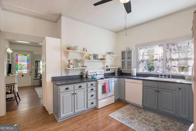 145 E Camp Street, Moreland, GA 30259