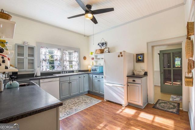 145 E Camp Street, Moreland, GA 30259