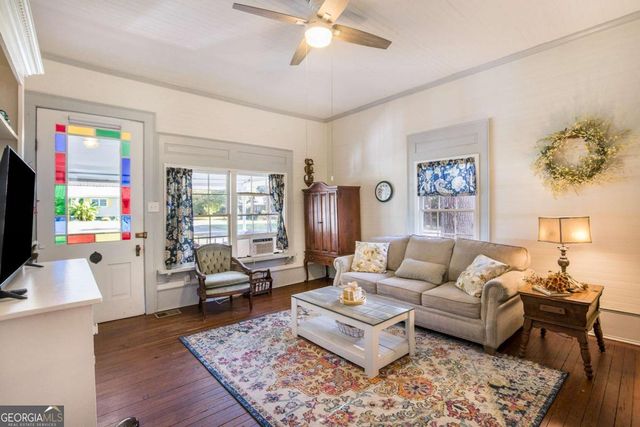 145 E Camp Street, Moreland, GA 30259