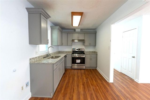 1980 Winchester Court SW, Marietta, GA 30008