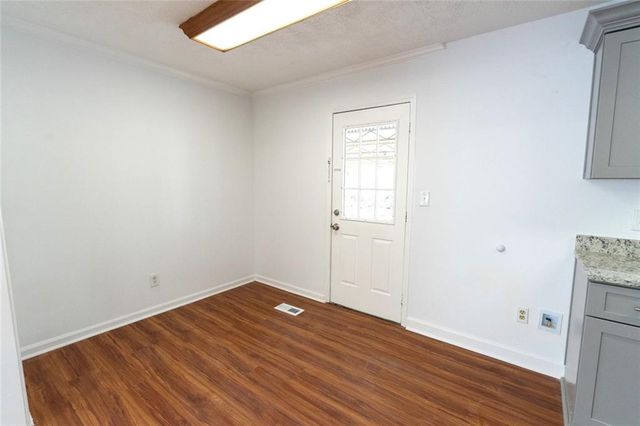 1980 Winchester Court SW, Marietta, GA 30008