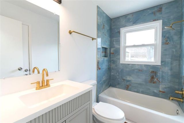 1980 Winchester Court SW, Marietta, GA 30008