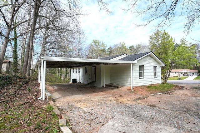 1980 Winchester Court SW, Marietta, GA 30008