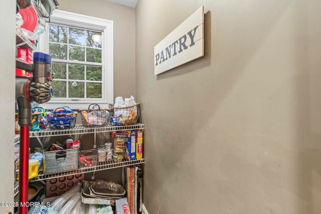 33 Harbor Road, Morganville, NJ 07751