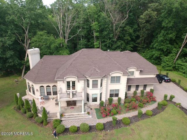 33 Harbor Road, Morganville, NJ 07751
