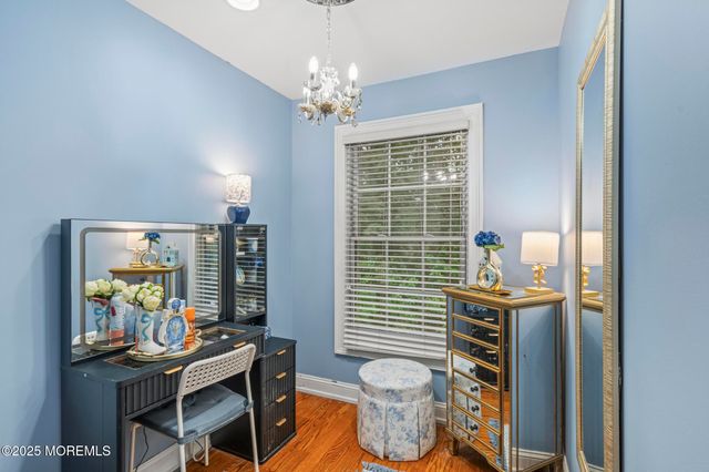 33 Harbor Road, Morganville, NJ 07751
