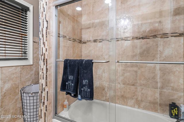 33 Harbor Road, Morganville, NJ 07751