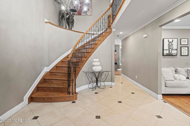 33 Harbor Road, Morganville, NJ 07751
