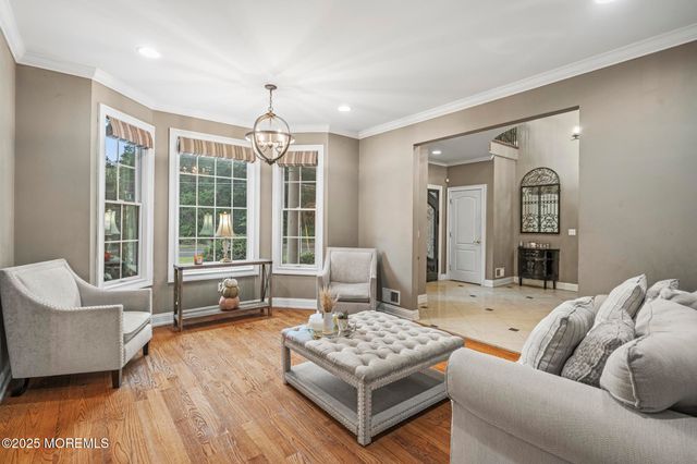 33 Harbor Road, Morganville, NJ 07751