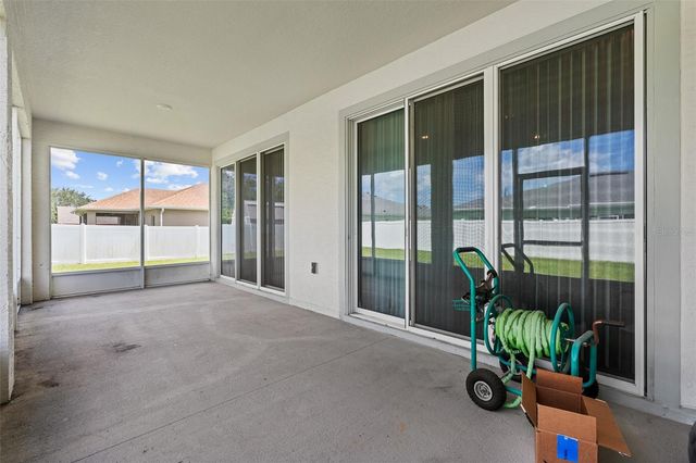 1 LYONS PLACE, Palm Coast, FL 32137