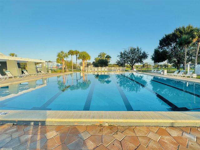 10520 WINROCK PLACE, Tampa, FL 33624