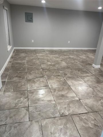 3205 Eastex Freeway, Houston, TX 77026