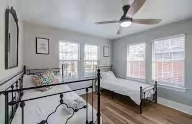 3205 Eastex Freeway, Houston, TX 77026