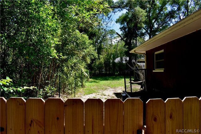 6046 E Loring Lane, Inverness, FL 34452