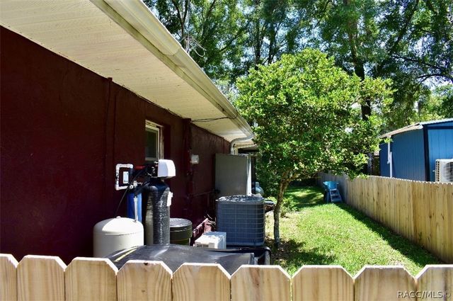 6046 E Loring Lane, Inverness, FL 34452
