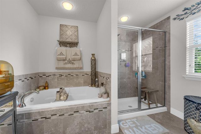 14594 CAPLOCK DRIVE, Orlando, FL 32837