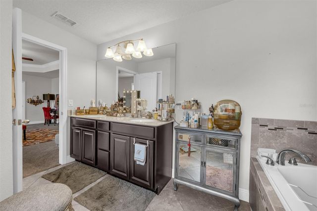 14594 CAPLOCK DRIVE, Orlando, FL 32837