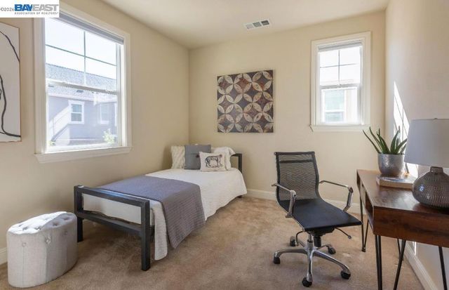 4456 Sunset View Dr, Dublin, CA 94568
