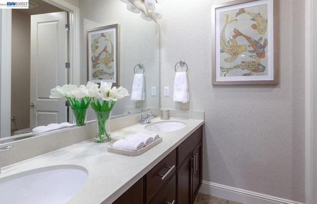 4456 Sunset View Dr, Dublin, CA 94568