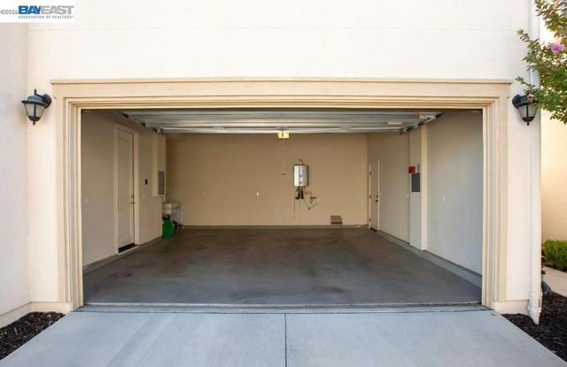 4456 Sunset View Dr, Dublin, CA 94568