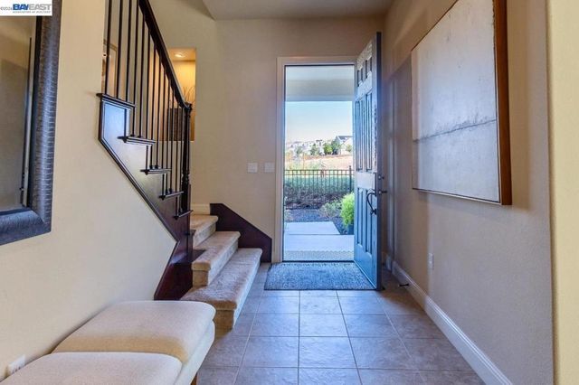 4456 Sunset View Dr, Dublin, CA 94568