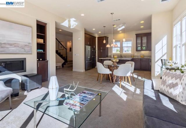 4456 Sunset View Dr, Dublin, CA 94568