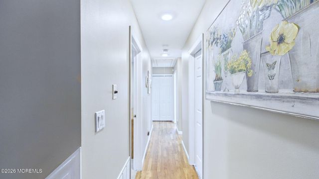 13 Lee Road, Manalapan, NJ 07726