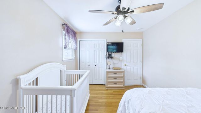 13 Lee Road, Manalapan, NJ 07726