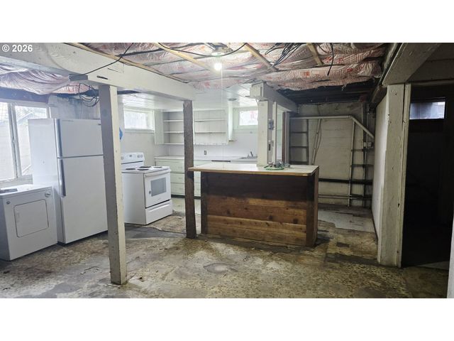 2201 N FIR St, La Grande, OR 97850