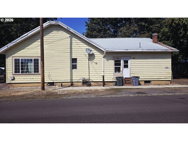 2201 N FIR St, La Grande, OR 97850