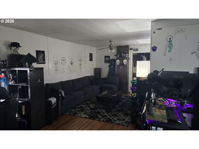 2201 N FIR St, La Grande, OR 97850