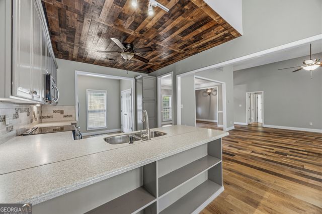 45 Hillsborough Court, Sharpsburg, GA 30277