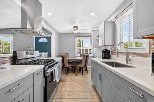 1601 Cherry Place, Escondido, CA 92027