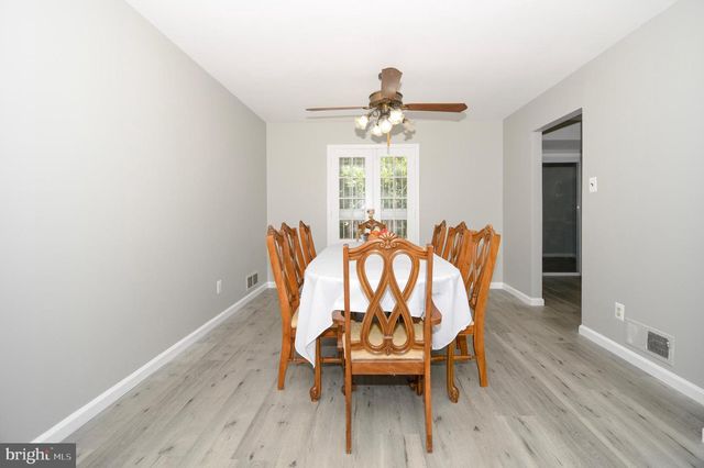 2016 CASCADE RD, Silver Spring, MD 20902