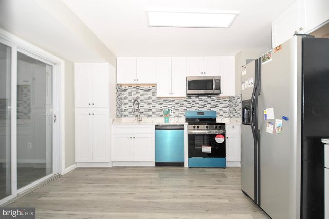 2016 CASCADE RD, Silver Spring, MD 20902