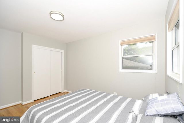 2016 CASCADE RD, Silver Spring, MD 20902