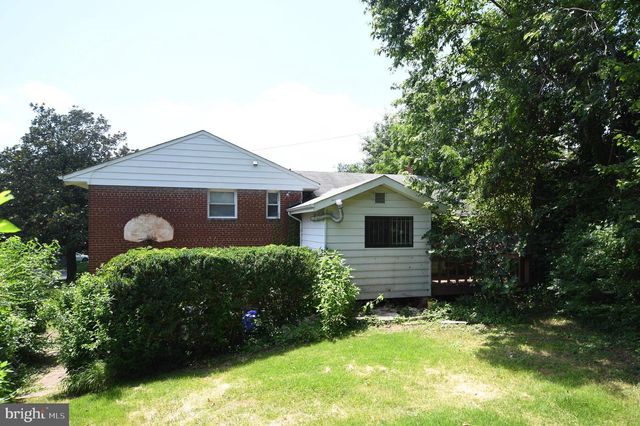 2016 CASCADE RD, Silver Spring, MD 20902