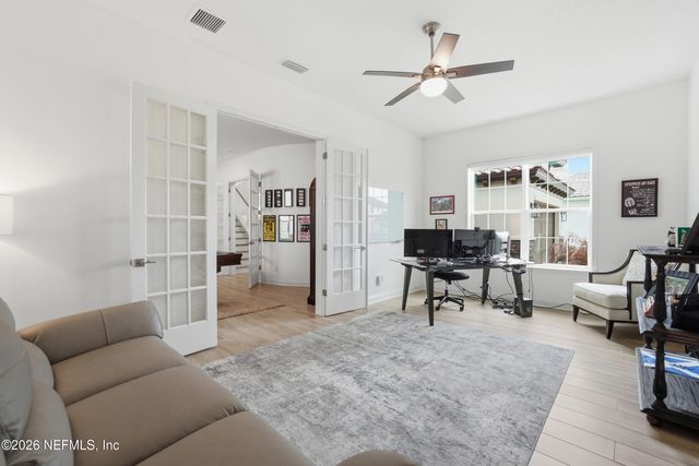 3055 SPIRO Circle, Jacksonville, FL 32246