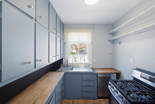 118 N Adams Street, Manchester, NH 03104