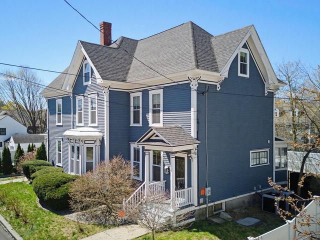 118 N Adams Street, Manchester, NH 03104