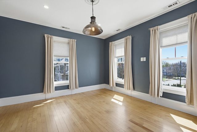 118 N Adams Street, Manchester, NH 03104