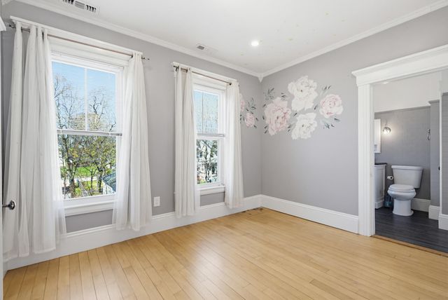 118 N Adams Street, Manchester, NH 03104