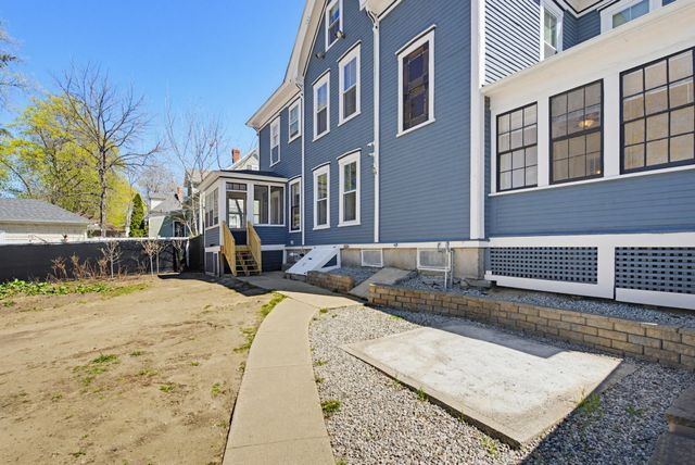 118 N Adams Street, Manchester, NH 03104