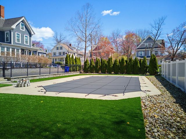 118 N Adams Street, Manchester, NH 03104